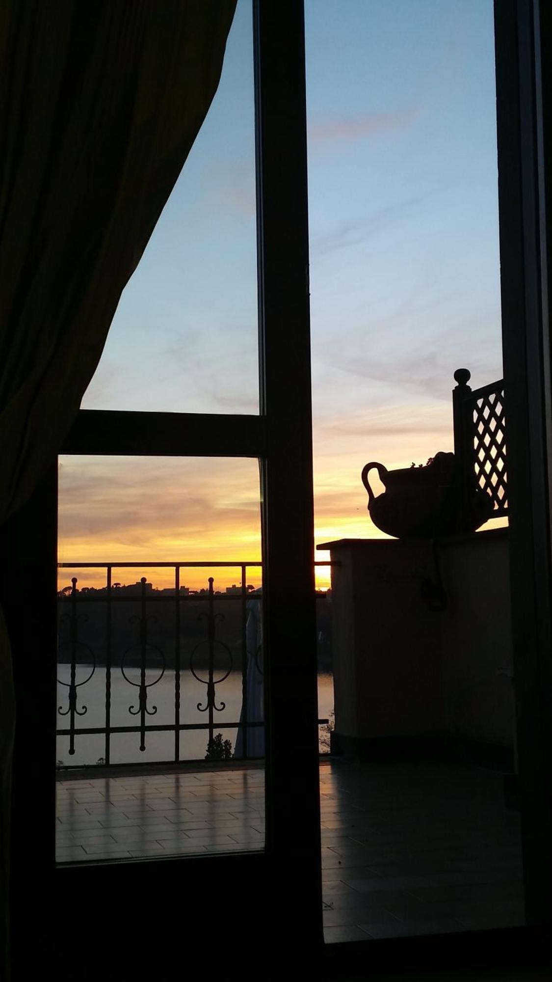 Hotel Villa Degli Angeli Castel Gandolfo Bagian luar foto