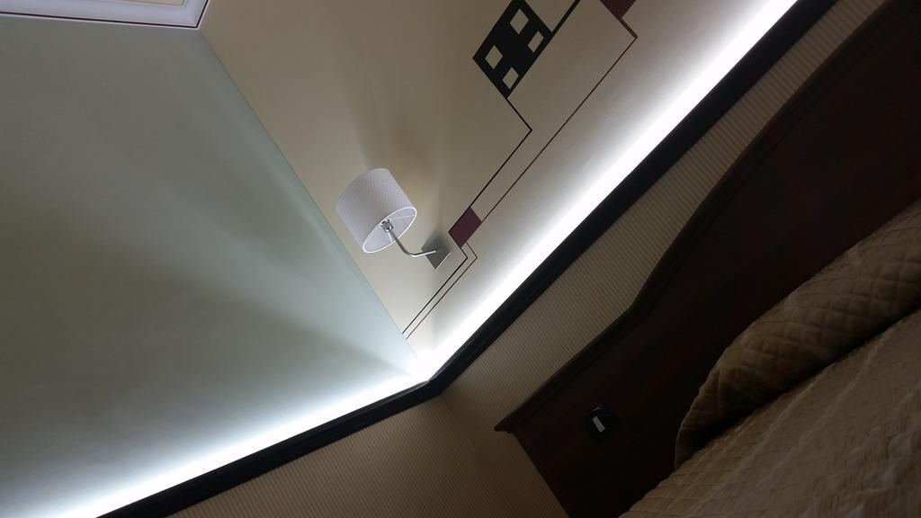 Hotel Villa Degli Angeli Castel Gandolfo Bagian luar foto