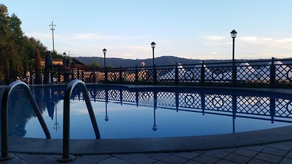 Hotel Villa Degli Angeli Castel Gandolfo Bagian luar foto